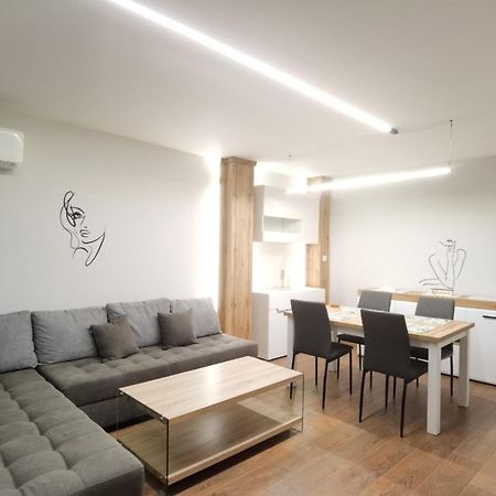 Diana Apartment Rusze Kültér fotó